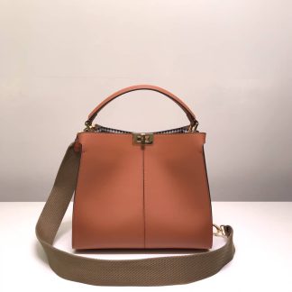 Replica Fendi Peekaboo X-Lite Leather Shoulder Bag