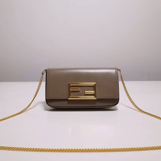 Replica Fendi Vitello Palmellato Wallet On Chain