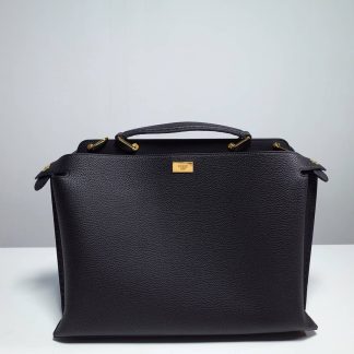 Replica Fendi Peekaboo Essential Leather Handbag